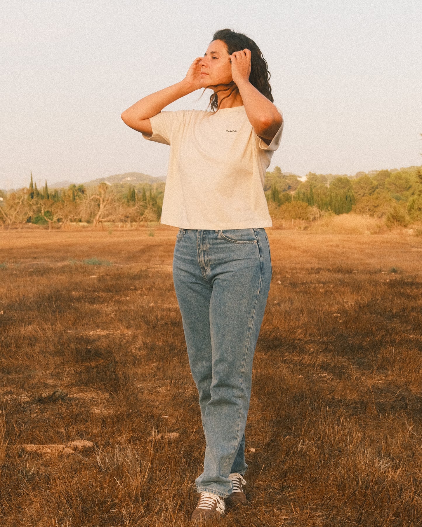Kampai I 乾杯 T-shirt cropped